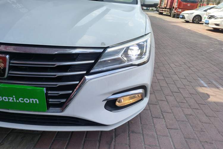 Used Roewe i5 2019 20T Automatic 4G Connect Luxury Flagship Edition
