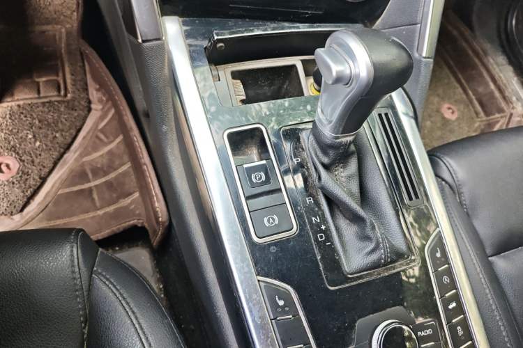 Used Haval H7 2017 Blue-Label H7L 2.0T Automatic Luxury Model
