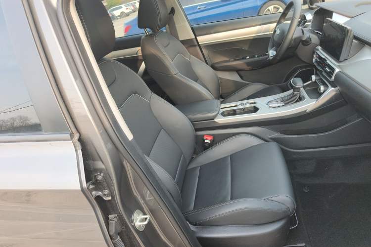 Used Geely Auto Coolray 2025 1.5L CVT Super Edition
