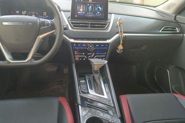 Used Venucia T60 2020 1.6L CVT Smart Drive Version China V Standard