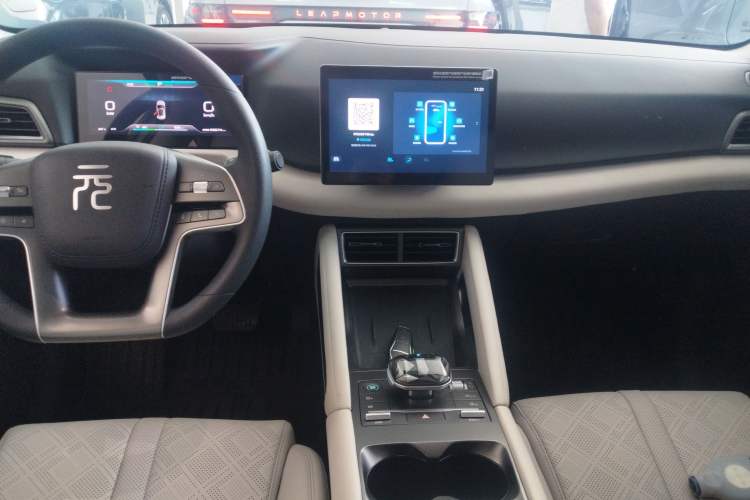 Used BYD Yuan UP 2024 401 km Active Version