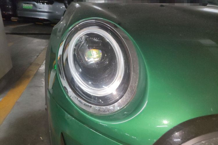 Used MINI 2023 1.5T COOPER Artist Five-Door Edition Right Front Headlight