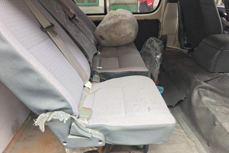 Used King Long Golden Way 2014 2.0L Practical Value Edition 4G20B
