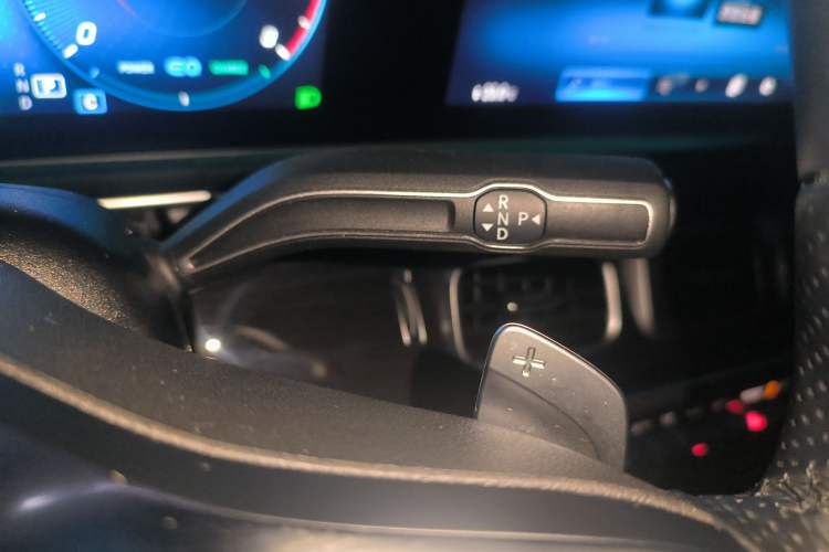 Used Mercedes-Benz GLS 2023 GLS 450 4MATIC Stylish Model Gear Lever