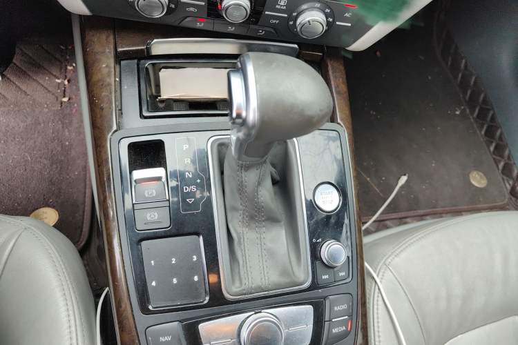 Used Audi A6L 2012 TFSI Standard Model
