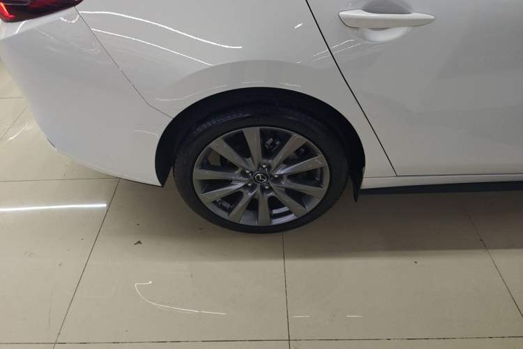 Used Mazda 3 Axela 2023 2.0L Automatic Zhiya Edition
