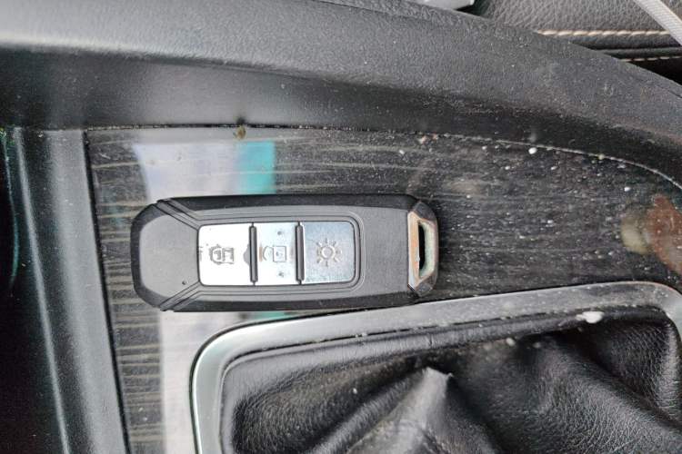 Used SWM X7 2016 1.5T Manual Luxury Edition 7 Seats
