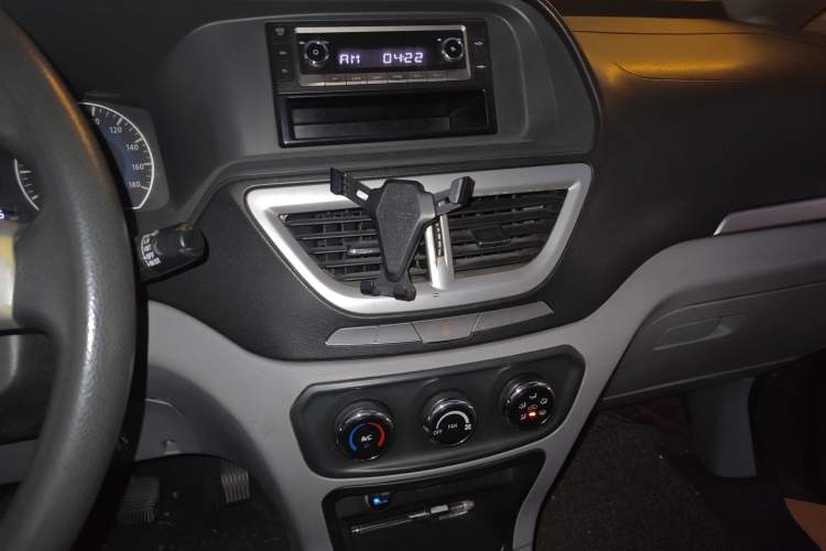 Used Dongfeng Shuaike 2016 1.5L Manual Standard Edition
