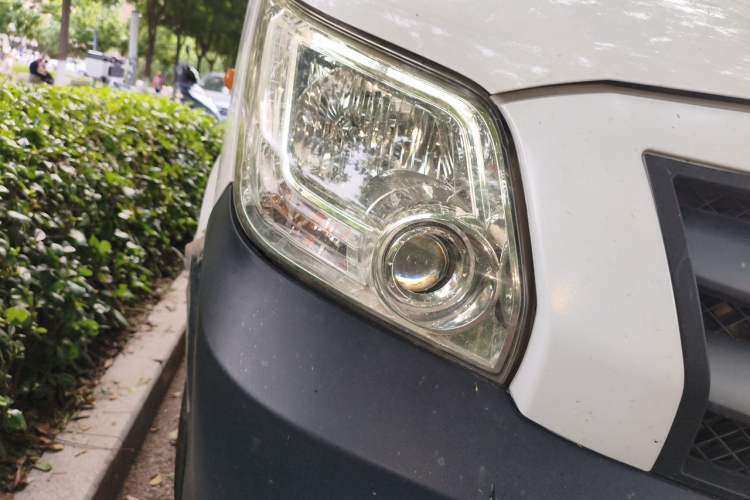 Used Foton Toano 2021 2.0T Manual Tongtu Short Wheelbase Mid-Height 9-Seater 4F20TC3