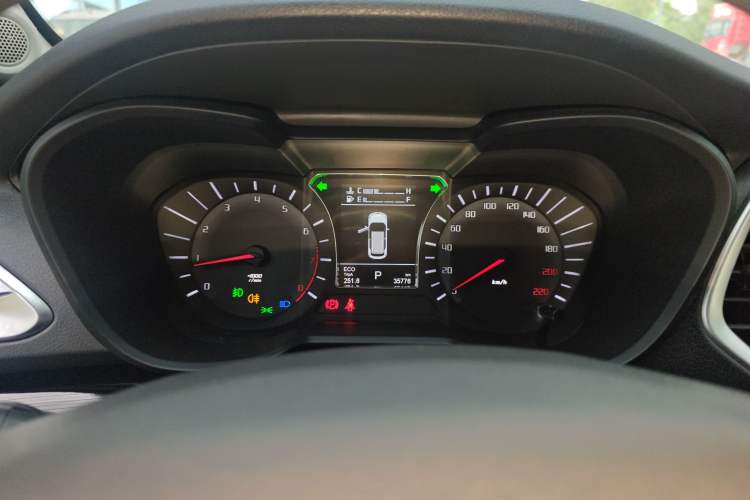Used GAC Trumpchi GS4 2017 235T Automatic Two-Wheel Drive Elite Edition Instrument Cluster