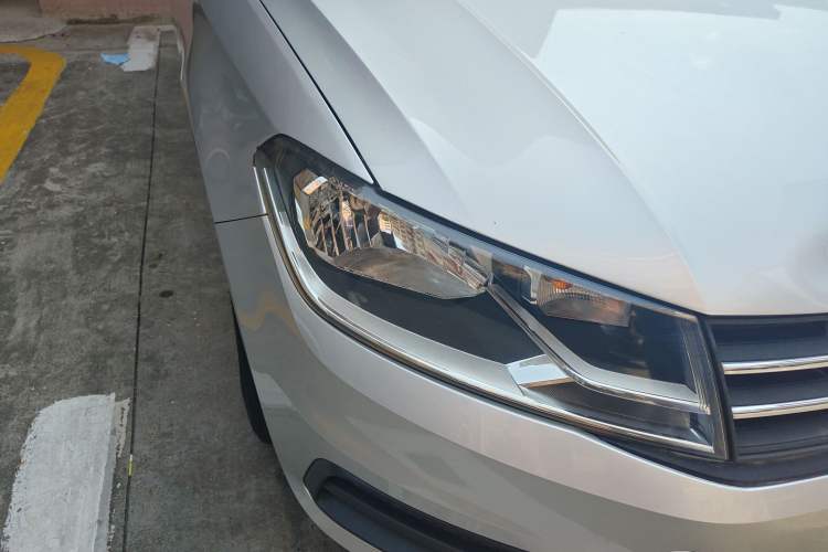 Used Volkswagen Santana 2015 Haval H6 1.6L Automatic Luxury Model Exterior 6