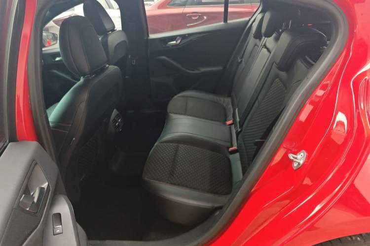 Used Ford Focus 2019 Hatchback EcoBoost 180 Automatic ST Line