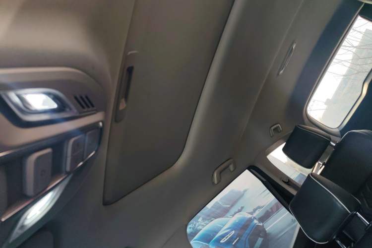 Used Wuling Jiachen 2022 1.5T CVT Deluxe Flagship Edition