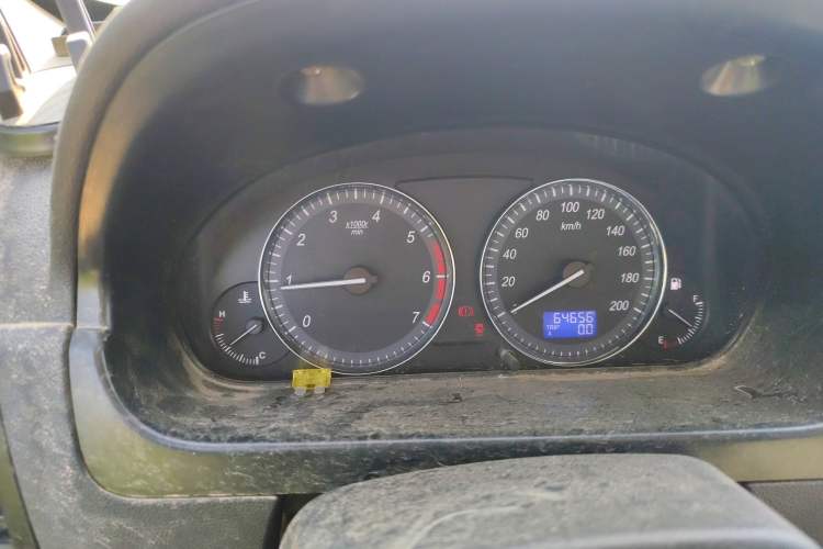 Used BAIC Weiwang M20 2014 1.5L Ultra-Luxury BJ415B Instrument Cluster