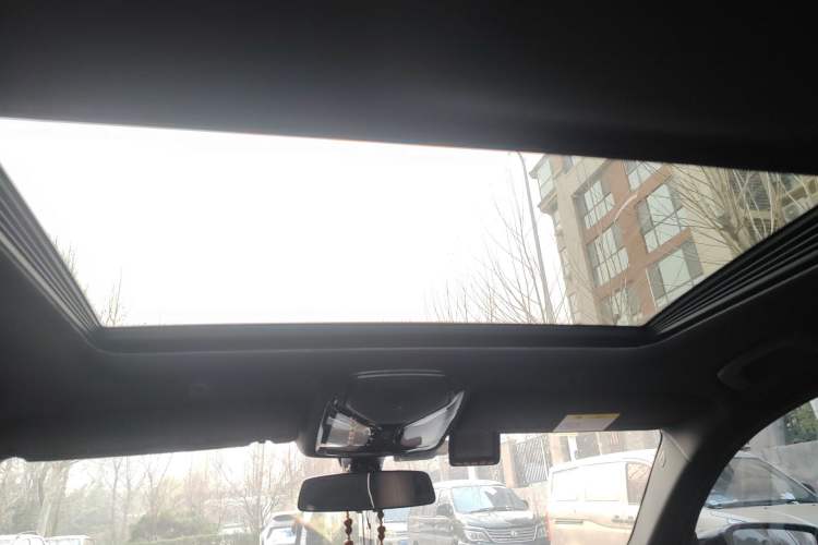 Used BMW 5 Series 2018 525Li M Sport Package