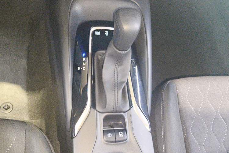 Used Toyota Corolla 2023 1.8L Smart Electric Hybrid Dual-Motor Pioneer Edition