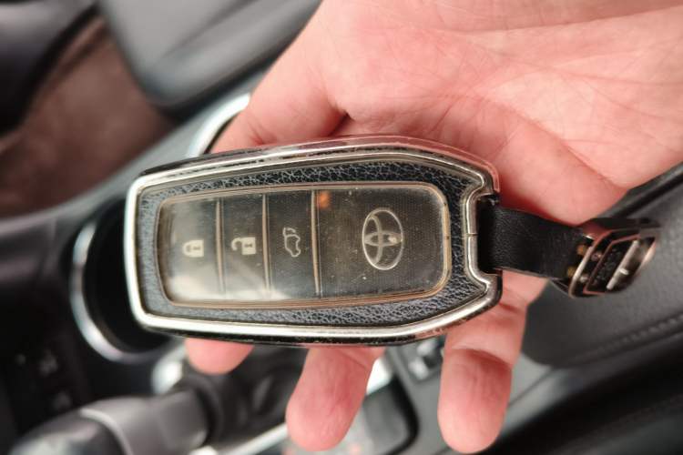 Used Toyota Highlander 2021 2.0T Four-Wheel Drive Prestige Version 7 Seats
