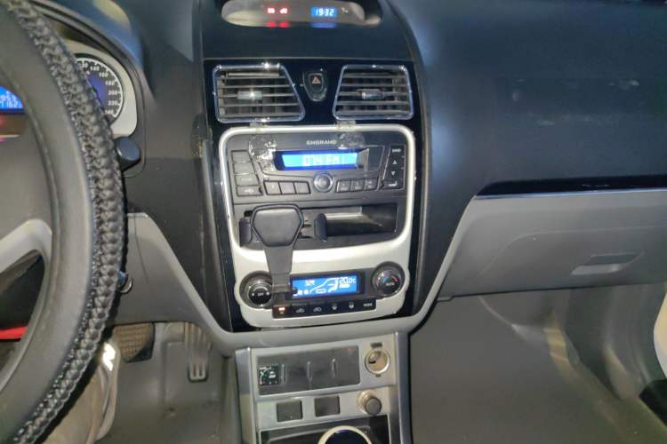 Used Geely Auto Emgrand  Audio And AC Panel