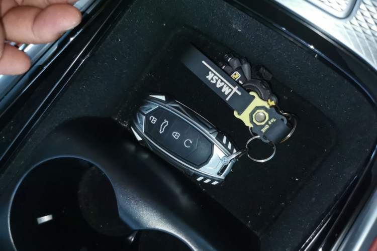 Used EXEED Stellar 2023 400T Two-Wheel Drive Comfort Edition