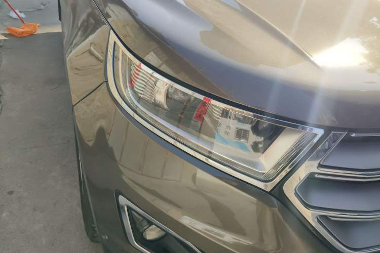 Used Ford Edge 2016 EcoBoost 245 Four-Wheel Drive Titanium 7-Seater
