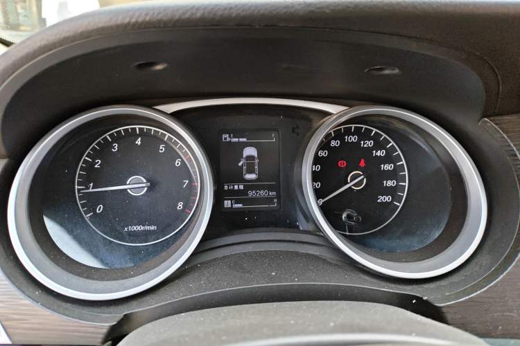 Used Baojun 730 2016 1.5L Manual Value Edition 7 Seats China V Emission Standard