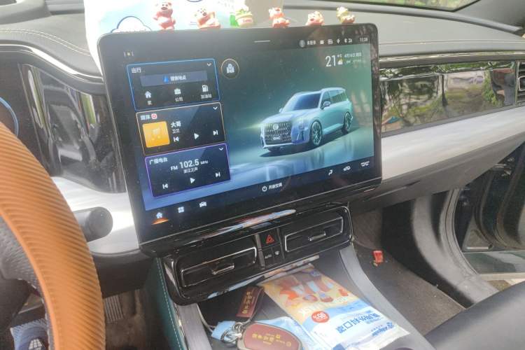 Used GAC Trumpchi GS8 2022 Dual-Engine Series 2.0TM Two-Wheel Drive Prestige Edition (7 Seats)
