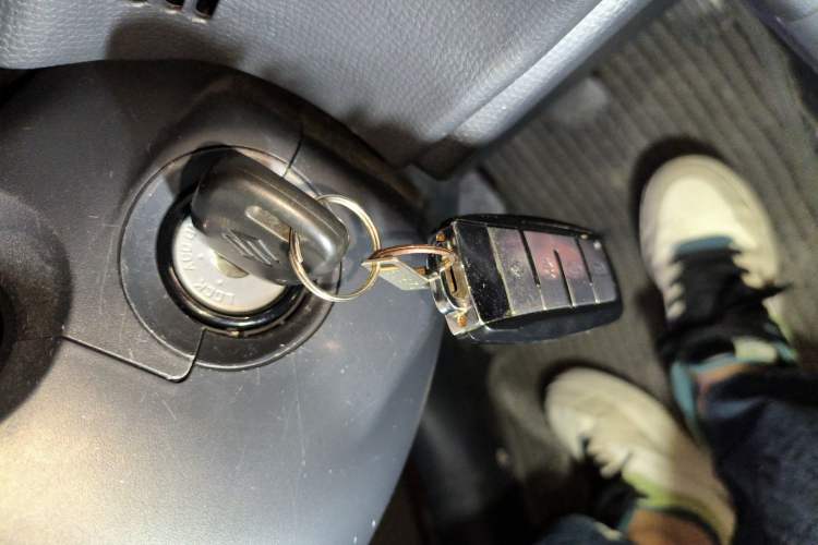 Used Suzuki Swift 2016 1.5L Manual Fashion Model
