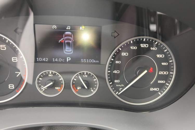 Used BORGWARD BX7 2016 28T Two-Wheel Drive Luxury Version 6 Seats
