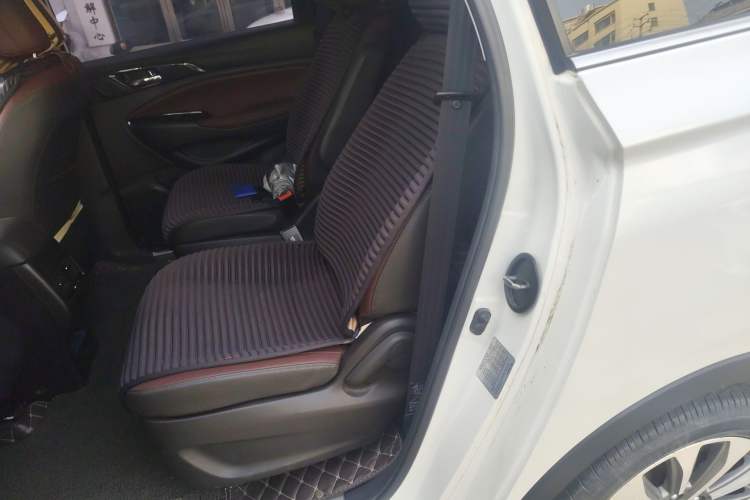 Used CHANGAN Lingxuan 2017 1.6L Manual Happiness Edition Left Rear Seat