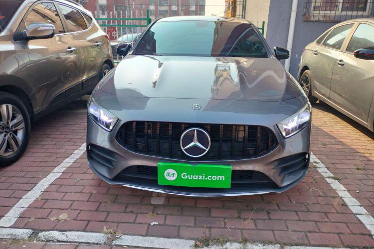 Used Mercedes-Benz A-Class 2020 Restyled A 200 L Sport Sedan Fashion Version
