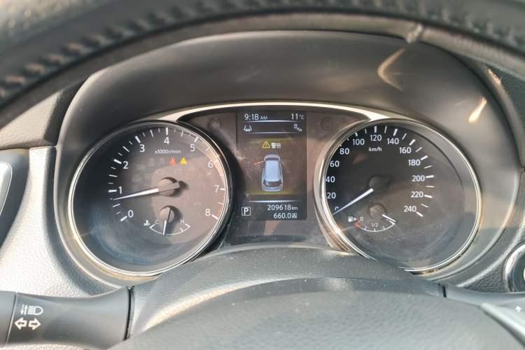 Used Nissan X-Trail 2016 2.5L CVT Sport Edition 4WD
