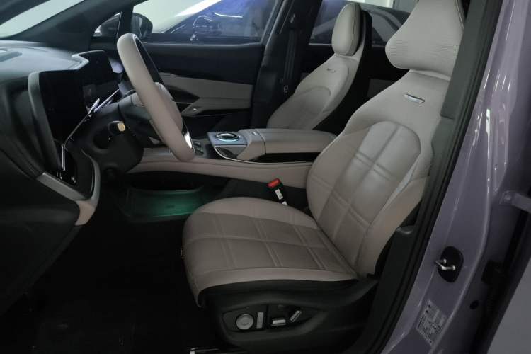 Used Hongqi Tiangong 08 2025 680 Ultra Four-Wheel-Drive Version Left Front Seat