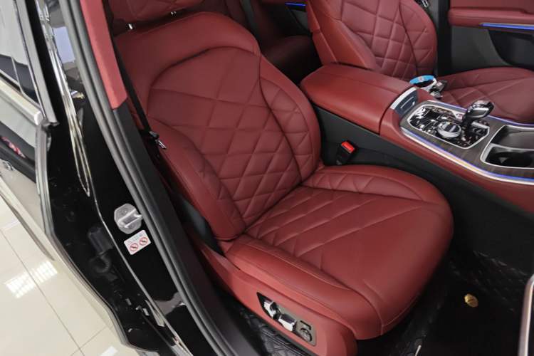 Used BMW X5 2022 Restyled xDrive 40Li M Sport Package