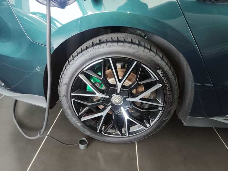Used BYD Han 2022 EV 610 km All-Wheel-Drive Qianshan Cui Limited Edition — 25