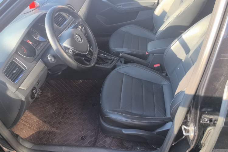 Used Volkswagen Lavida 2017 1.6L Automatic Comfort Edition