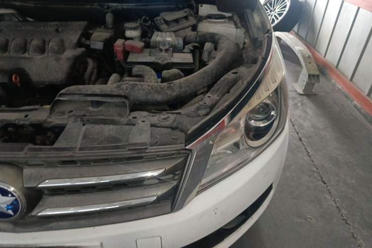 Used Venucia T70 2015 2.0L CVT Smart Edition