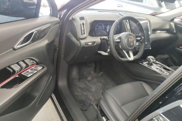 Used Hongqi HS3 PHEV 2025 Model PHEV 117km Jingwei PLUS Edition
