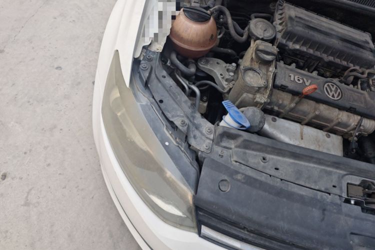 Used Volkswagen Polo 2011 1.6L Automatic ZhiShang Version
