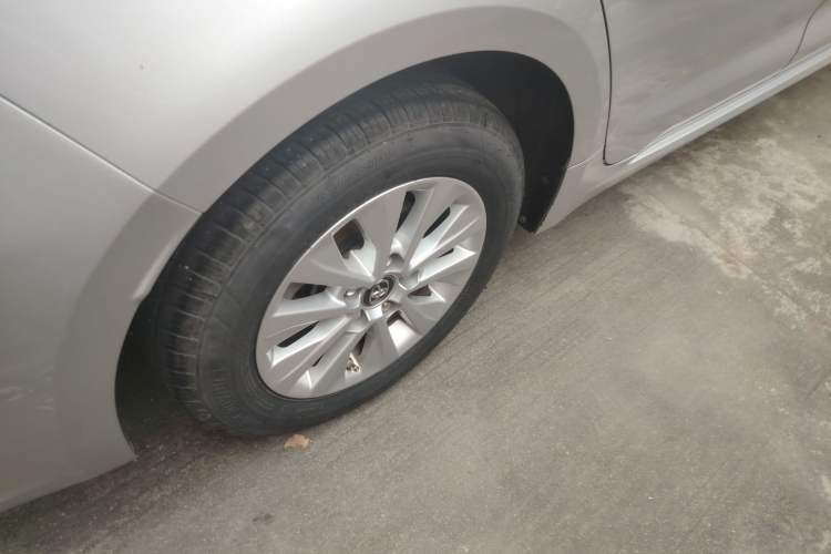 Used Toyota Corolla 2022 Dual-Motor 1.8L E-CVT Pioneer Edition Exterior 5