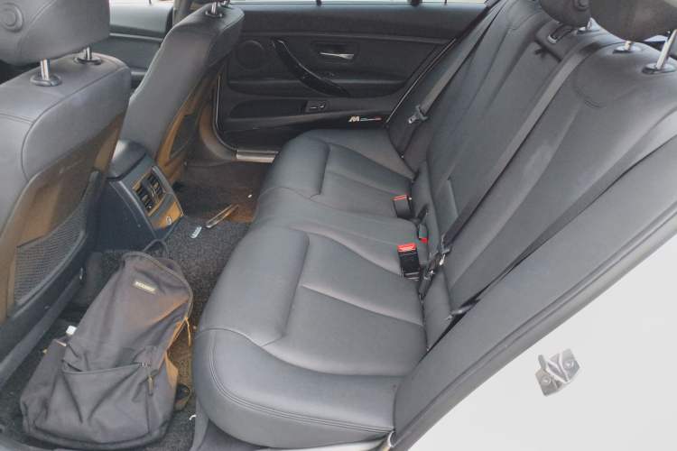 Used BMW 3 Series 2016 320Li Ambition Model Left Rear Seat