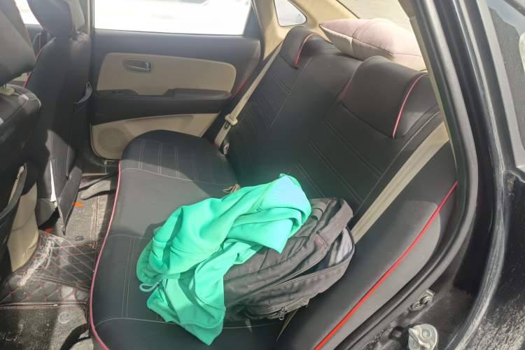 Used Hyundai Celesta 2010 1.6L MT GL Left Rear Seat