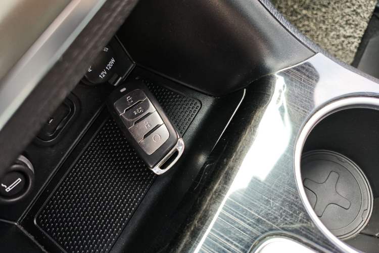 Used Changan CS95 2017 2.0T Two-Wheel Drive Zhituo Edition