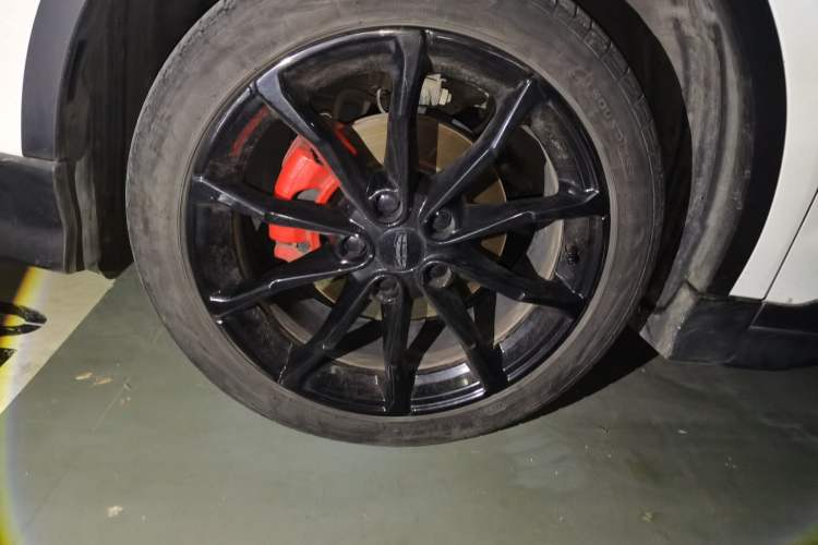 Used Geely Auto Emgrand S 2021 1.4T CVT Prestige Edition Right Front Wheel Hub