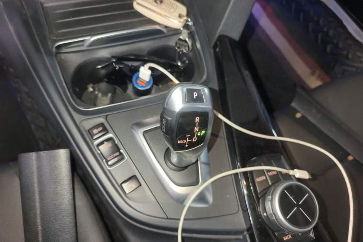 Used BMW 3 Series 2017 320Li Fashion Model Gear Lever