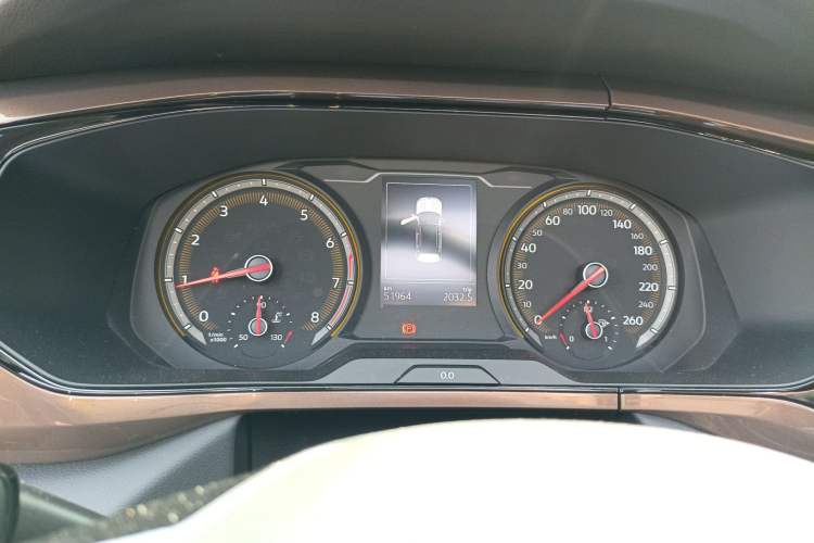 Used Volkswagen Tharu 2019 280TSI Two-Wheel Drive Luxury Version China VI Standard
