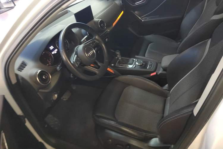 Used Audi Q2L 2021 35 TFSI Fashion Dynamic Model
