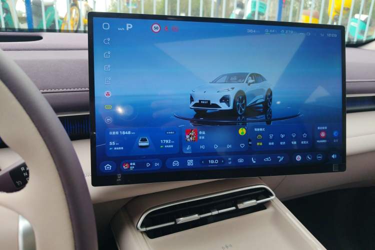 Used Deepal S07 2026 230Ultra with Huawei Qiankun ADS SE Edition Instrument Cluster