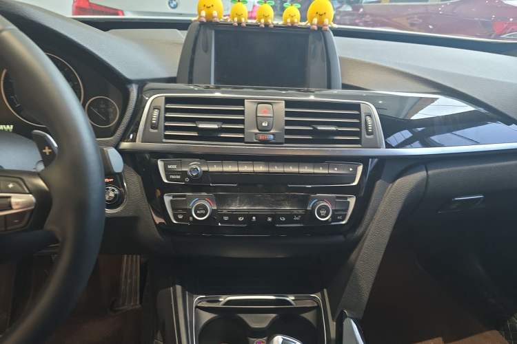 Used BMW 3 Series GT 2018 320i Sport Edition