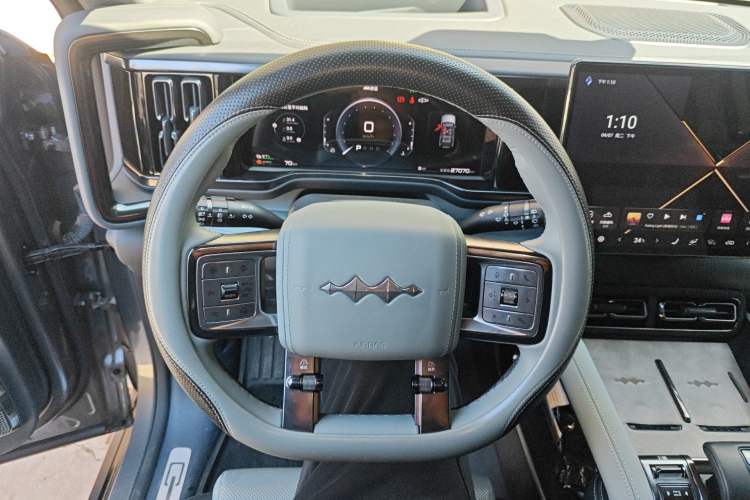 Used Formula Leopard 5 2023 Cloud Ride Flagship Edition