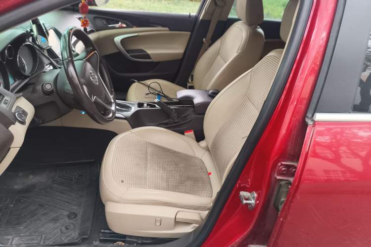 Used Buick Regal 2015 2.0L Leading Fashion Edition
